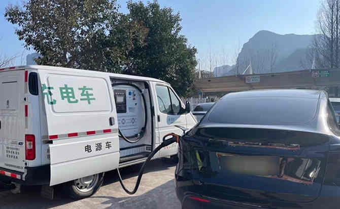 丹阳汽车搭电